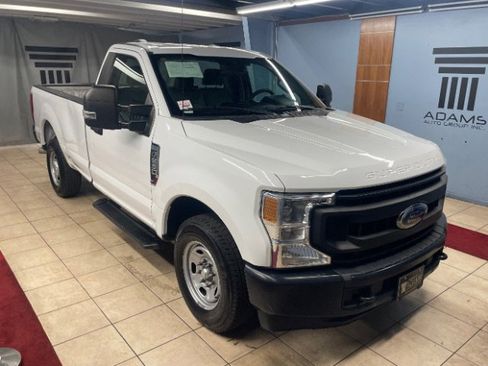 Used 2020 Ford F250 XL w/ Power Equipment Group image 4