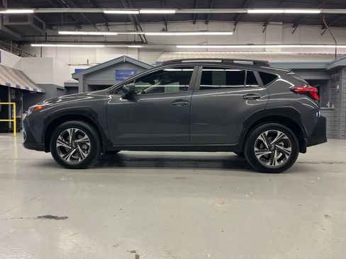 Certified 2024 Subaru Crosstrek 2.0i Premium image 4