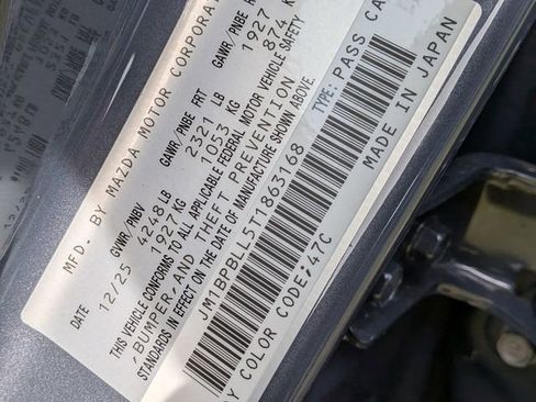 New 2026 MAZDA MAZDA3 Carbon image 31