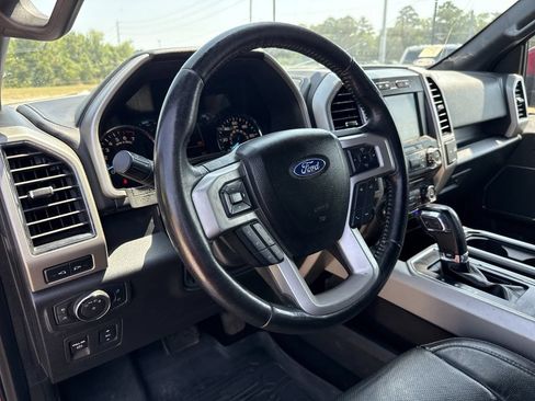 Used 2018 Ford F150 Lariat AWD/4WD image 13
