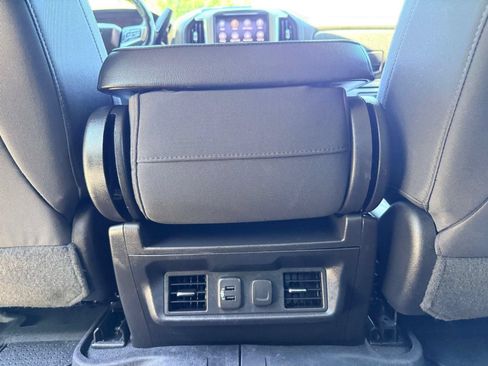 Used 2019 Chevrolet Silverado 1500 LT w/ Texas Edition AWD/4WD image 32