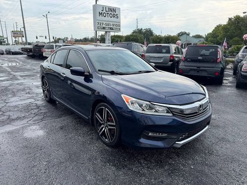 Used 2017 Honda Accord Sport Special Edition image 2