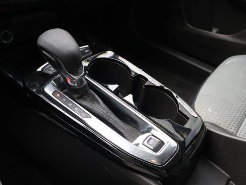 Certified 2024 Chevrolet Trax LT image 23