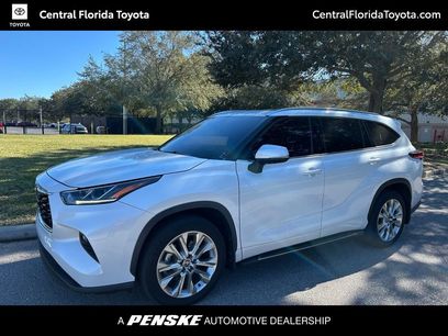 Used 2022 Toyota Highlander Limited
