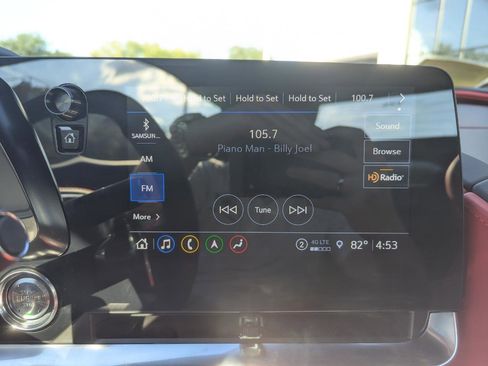 Used 2023 Chevrolet Corvette Stingray Premium Conv w/ Z51 Performance Package RWD image 32