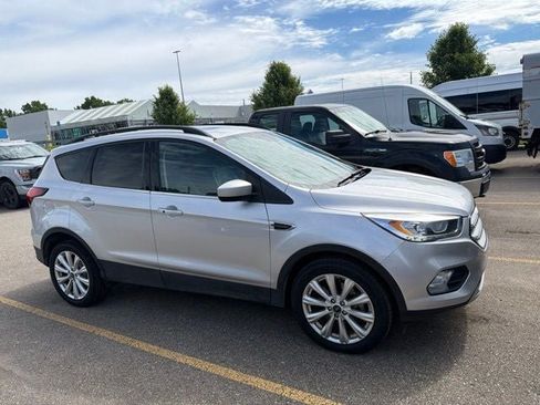 Used 2019 Ford Escape SEL AWD/4WD image 5