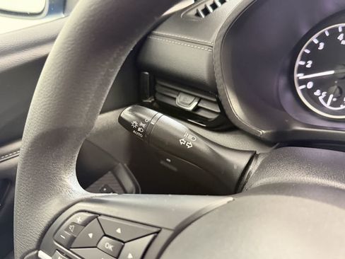 Used 2024 Nissan Sentra SV FWD image 17