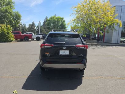 Used 2022 Toyota RAV4 SE w/ Convenience Package