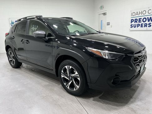 Used 2024 Subaru Crosstrek 2.0i Premium w/ Popular Package #4 AWD/4WD image 2