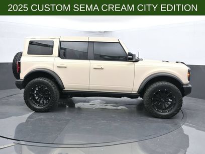 New 2025 Ford Bronco Badlands