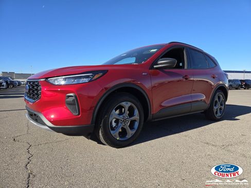 New 2026 Ford Escape ST-Line w/ Tech Pack #1 image 2