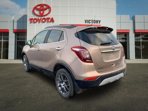 Used 2019 Buick Encore Sport Touring image 5