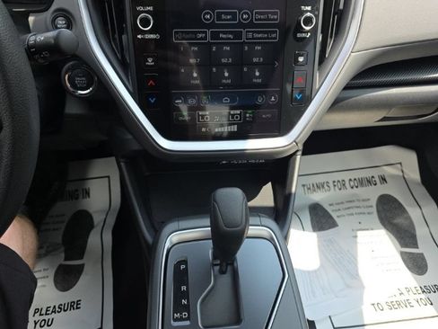 Used 2025 Subaru Crosstrek 2.5i Premium AWD/4WD image 22