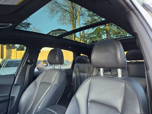 Used 2017 Audi Q7 2.0T Premium Plus w/ Premium Plus Package image 23