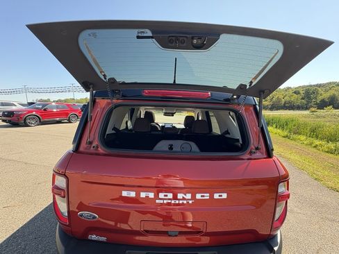 Used 2024 Ford Bronco Sport Outer Banks w/ Tech Package image 19
