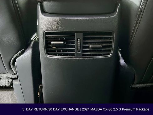 Used 2024 MAZDA CX-30 AWD 2.5 S w/ Premium Package image 32