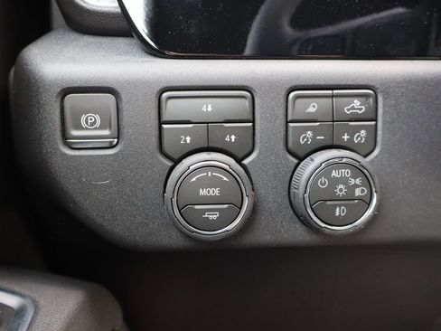 New 2026 Chevrolet Silverado 2500 LT w/ All Star Edition image 13