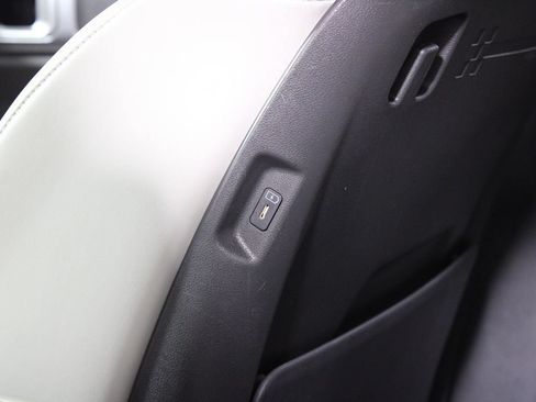 Used 2024 Hyundai Santa Fe SEL FWD image 29