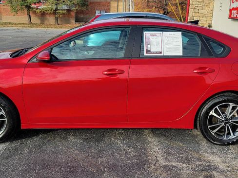 Used 2024 Kia Forte LXS image 11