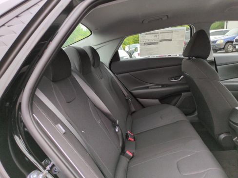 New 2026 Hyundai Elantra SE FWD image 82
