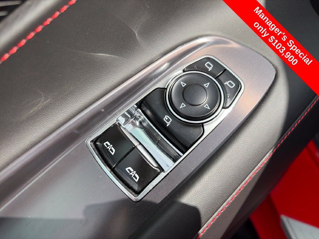 Used 2025 Chevrolet Corvette E-Ray w/ Stealth Interior Trim Package AWD/4WD image 17