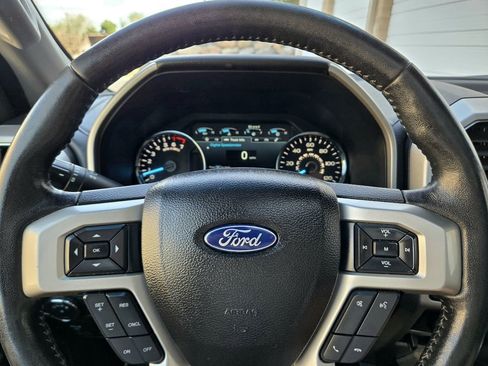 Used 2018 Ford F150 Lariat image 30