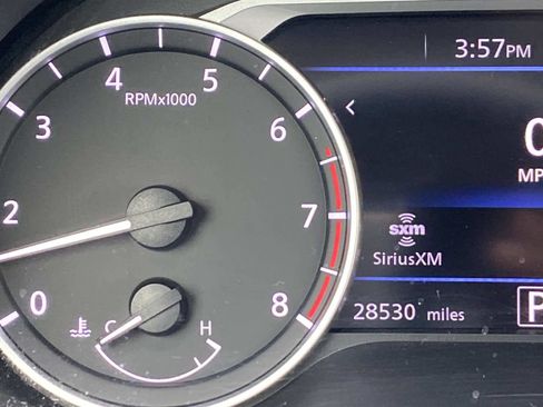 Used 2024 Nissan Sentra SV image 32