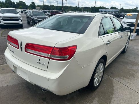 Used 2012 Lincoln MKZ FWD image 5