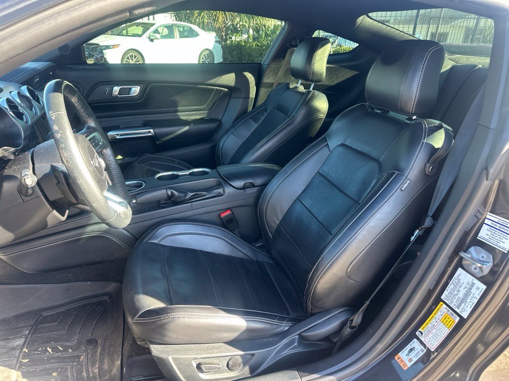 Used 2023 Ford Mustang GT Premium w/ Equipment Group 401A RWD image 6