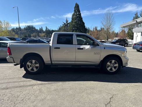 Used 2014 RAM 1500 Express AWD/4WD image 7