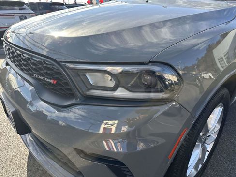 Used 2023 Dodge Durango GT image 7