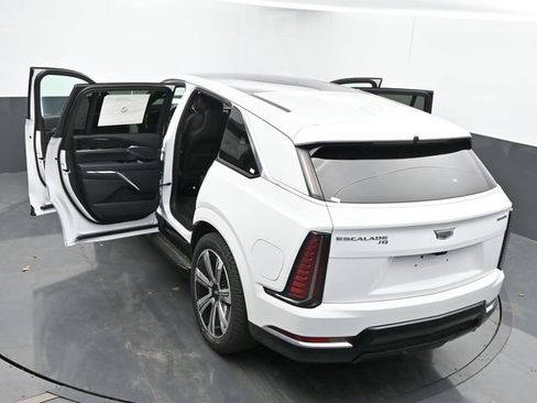 New 2025 Cadillac Escalade IQ Luxury 1 image 61