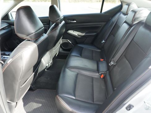 Used 2020 Nissan Altima 2.5 SR image 23