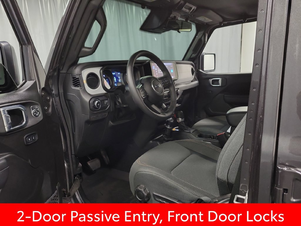 Used 2026 Jeep Wrangler Unlimited Sport AWD/4WD image 12