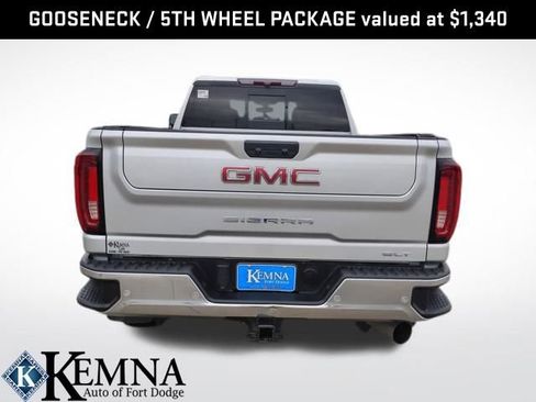 Used 2021 GMC Sierra 2500 SLT w/ SLT Premium Package image 5