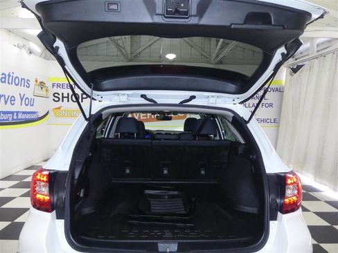 Used 2019 Subaru Outback 2.5i Limited w/ Popular Package #2 image 30