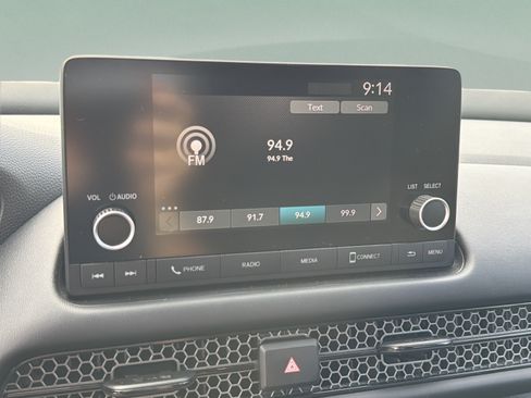 Used 2023 Honda HR-V Sport image 12