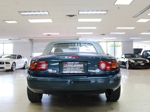 Used 1996 MAZDA MX-5 Miata image 18