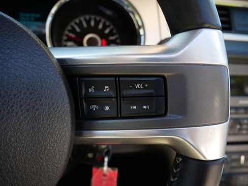 Used 2014 Ford Mustang Premium RWD image 19