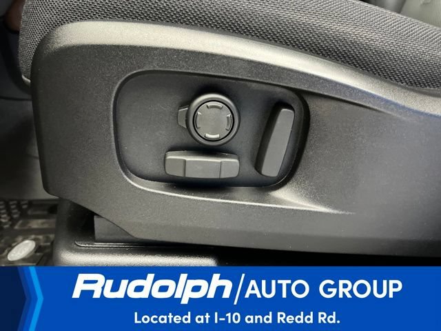 Used 2023 Land Rover Defender 110 X AWD/4WD image 12