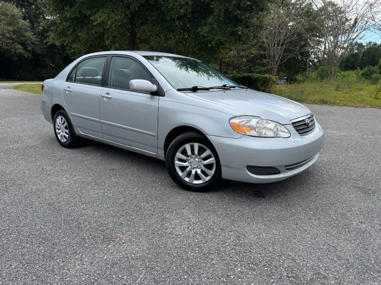 Used 2005 Toyota Corolla LE FWD image 8