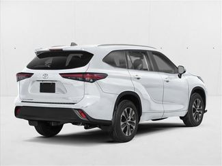 New 2026 Toyota Highlander XLE video 2