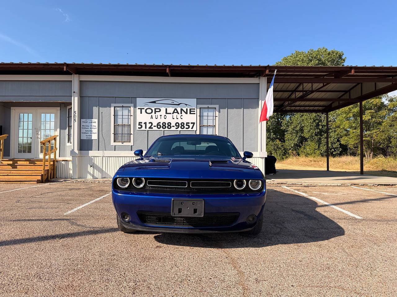 Used 2021 Dodge Challenger SXT w/ Blacktop Package RWD image 3