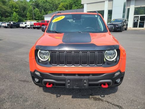 Used 2021 Jeep Renegade Trailhawk w/ Sun & Sound Group AWD/4WD image 9