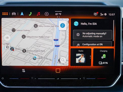 New 2025 Volkswagen ID. Buzz Pro S image 17