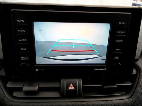 Used 2021 Toyota RAV4 XLE w/ Convenience Package AWD/4WD image 32