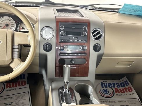 Used 2008 Ford F150 Lariat image 25