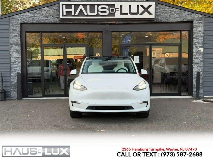 Used 2022 Tesla Model Y Long Range AWD/4WD image 4