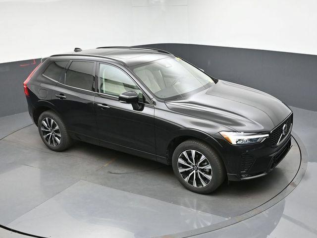 Used 2024 Volvo XC60 B5 Plus w/ Protection Package Premier AWD/4WD image 18