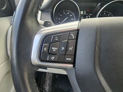 Used 2018 Land Rover Discovery Sport HSE AWD/4WD image 39